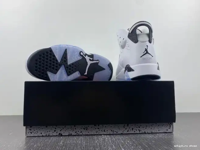 Rep Air Jordan Reverse CT8529-112 6 Oreo 0517